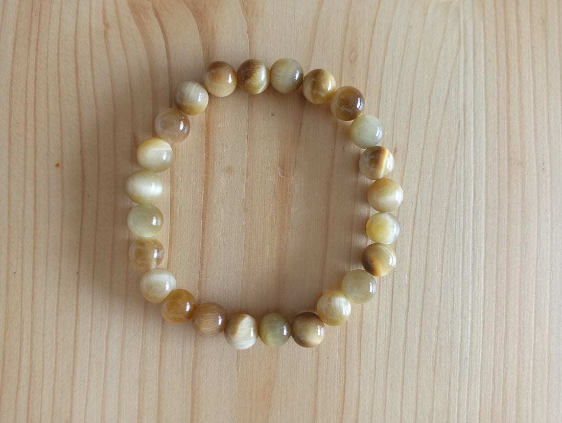 Yellow Sapphire in Surat, Gujarat: Discover Natural Gemstones at KaramUniKO