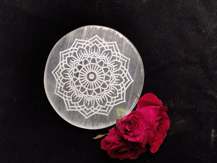 Selenite Charging Plate