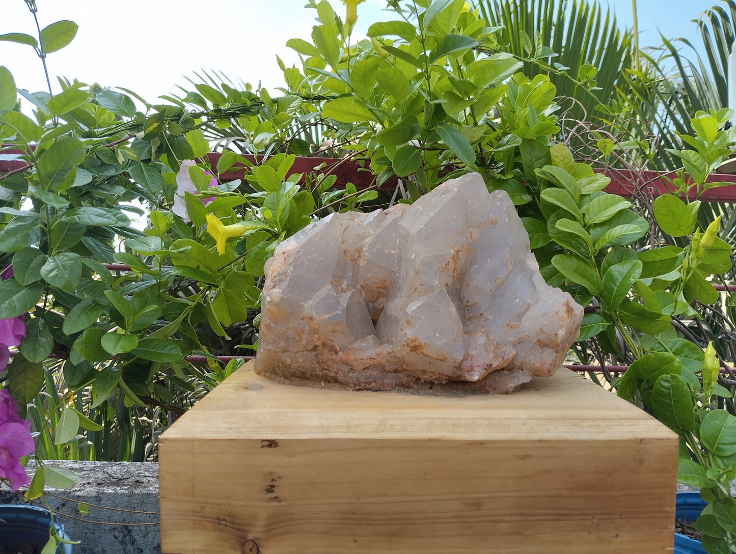 Celestial Ganesha Retreat (Quartz)