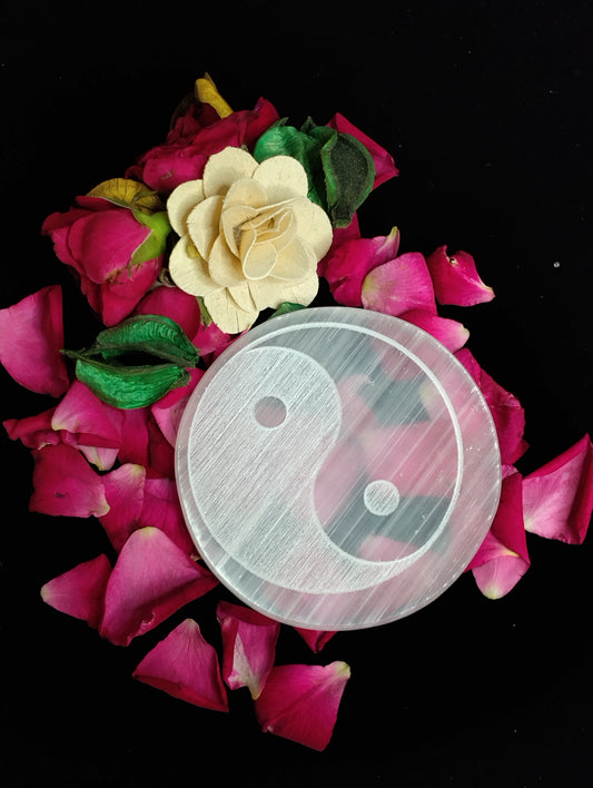 Yin-Yang Selenite Plate