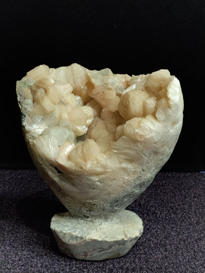 Flower Bouquet – Scolecite Crystal Formation