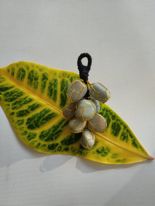 Cluster Keychain – Wrapped in Golden Wire