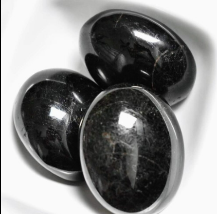 Black Tourmaline Palm Stone
